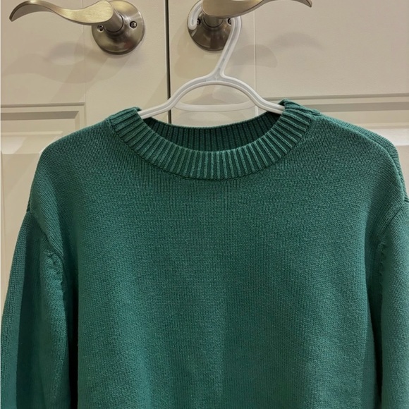 Gap Sweater - Picture 2 of 4